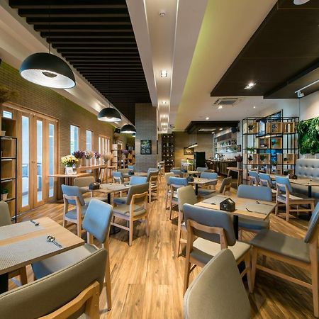 Nadee 10 Resort & Hotel Кхонкен Екстер'єр фото