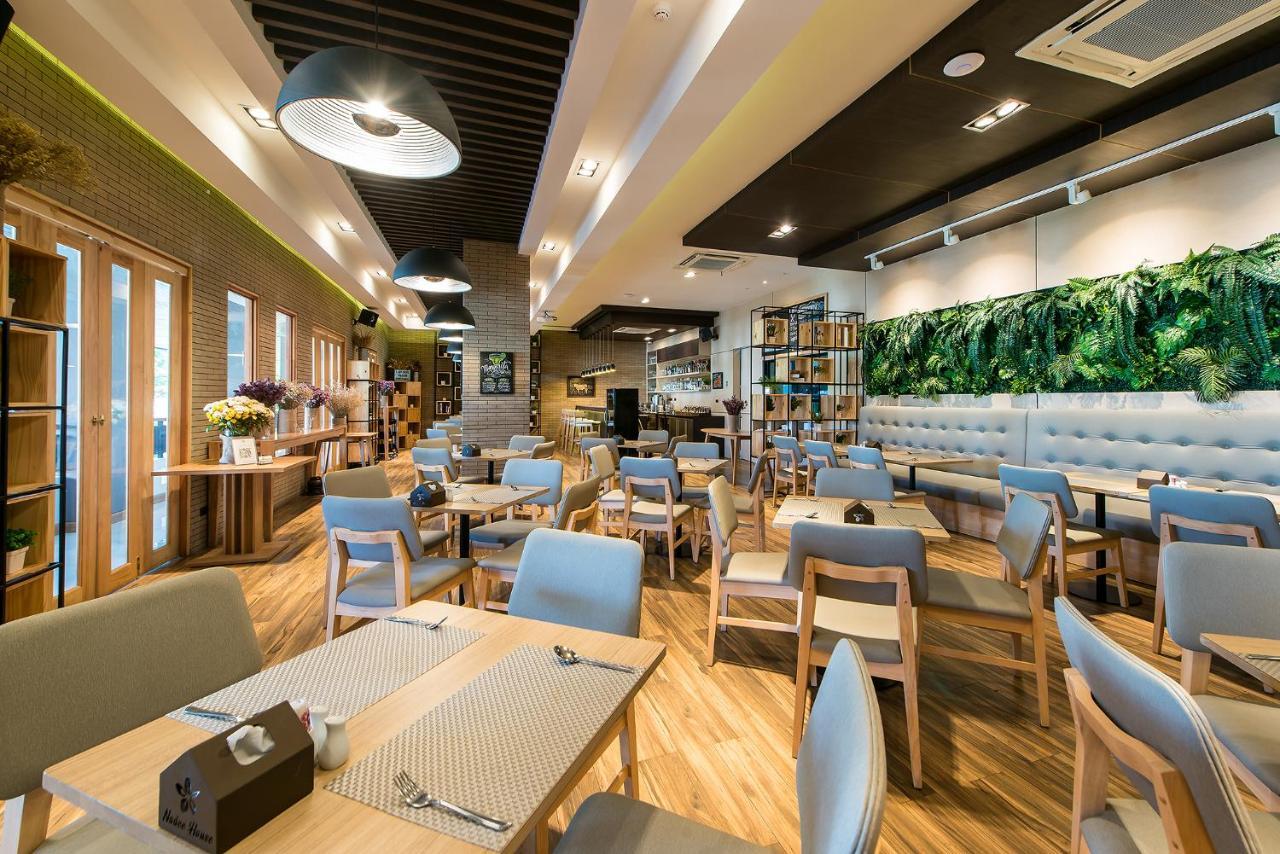 Nadee 10 Resort & Hotel Кхонкен Екстер'єр фото